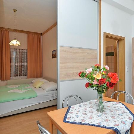 Apartments Joko 1160 Pula Exterior photo